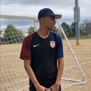 Meet your Posher, Jason